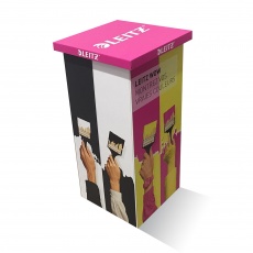 fabricant_plv_Mange debout en carton L.50 x l.50 x H.100 cm