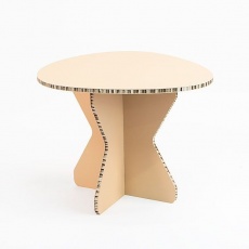 Table basse scandinave en carton BIKOM Mobilier de stand