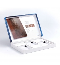 Coffret en carton rembordé BIKOM Valise et coffret de démo
